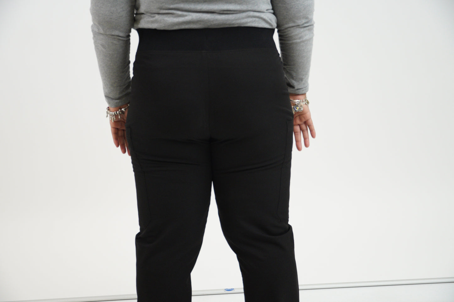 Nabeelah Modest Scrub Pants