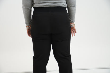 Nabeelah Modest Scrub Pants